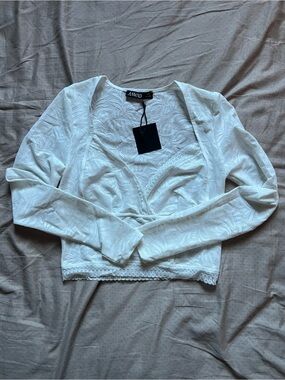 NEW WT Anwnd White Cropped Lace Cardigan